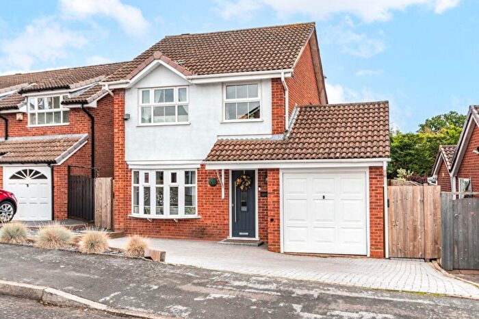 3 Bedroom Detached House For Sale In Varlins Way, Birmingham, West Midlands, B38