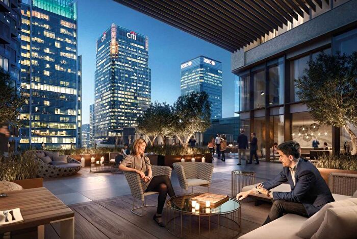 2 Bedroom Flat To Rent In Park Drive, Canary Wharf, London, E14