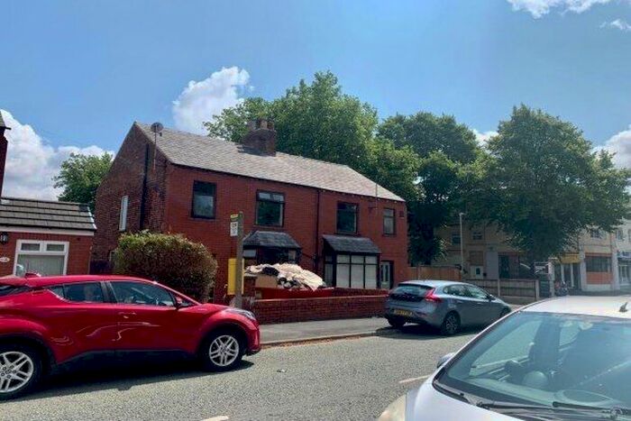 3 Bedroom Property To Rent In Grange Park Road, St. Helens, WA10