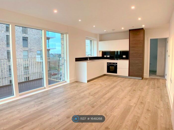 1 Bedroom Flat To Rent In Birch House, London, SE3