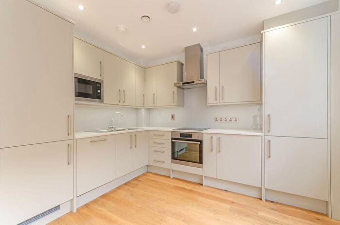 1 Bedroom Flat To Rent In St Johns Road, Harrow, HA1