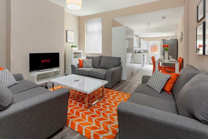 5 Bedroom Terraced House To Rent In Kensington, Liverpool, L7