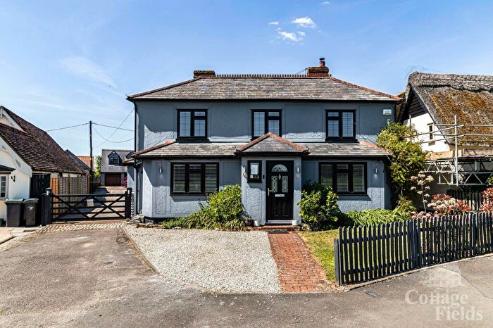 5 Bedroom Detached House For Sale In Bardfield End Green, Thaxted, CM6