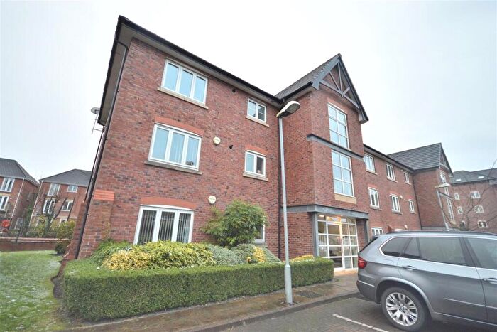 2 Bedroom Apartment To Rent In Waterside, Sale, M33