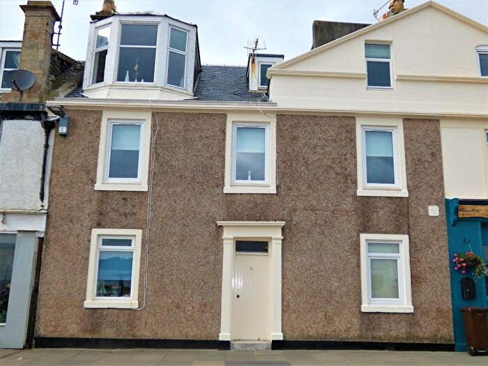 2 Bedroom Flat For Sale In Guildford Street, Millport, Isle Of Cumbrae, KA28