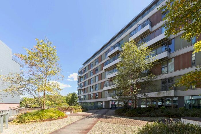 2 Bedroom Flat To Rent In Wick Lane, London, E3