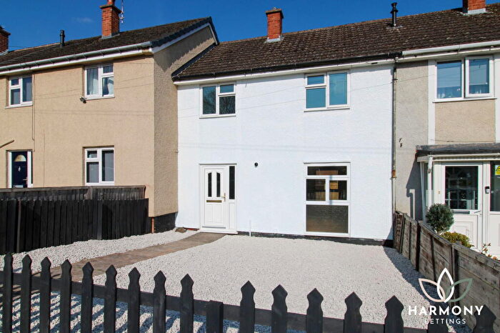3 Bedroom Terraced House To Rent In Stanley Close, Redditch, B98