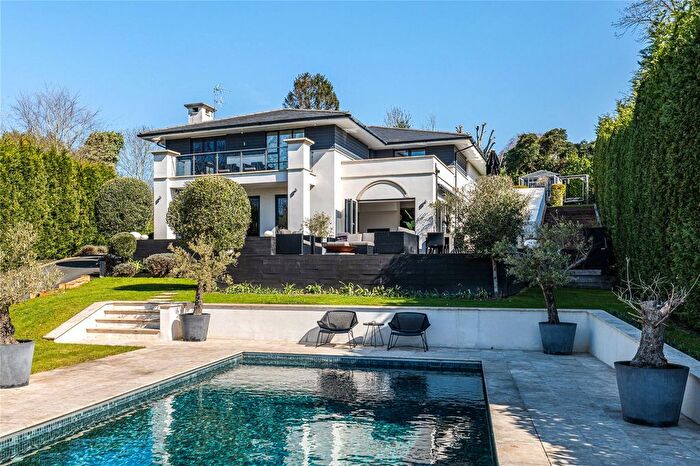 5 Bedroom Detached House For Sale In Moles Hill, Oxshott, KT22