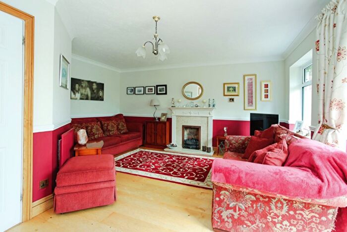 5 Bedroom Detached House For Sale In Godfrey Evans Close, Tonbridge, Kent, TN10