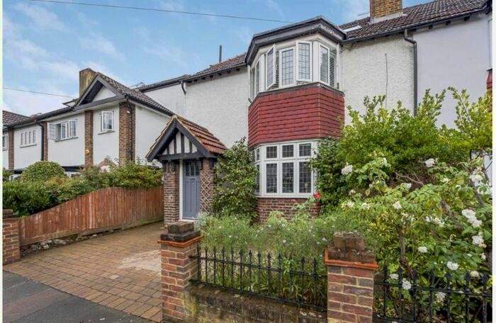 4 Bedroom Semi-Detached House To Rent In Cross Deep Gardens, Twickenham, TW1