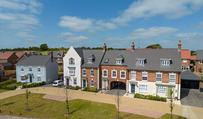 2 Bedroom Semi-Detached House For Sale In Harvest Road, Market Harborough, Leicestershire, LE16