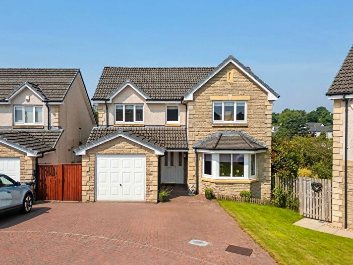 4 Bedroom Detached House For Sale In Larocca Lane, East Kilbride, G74