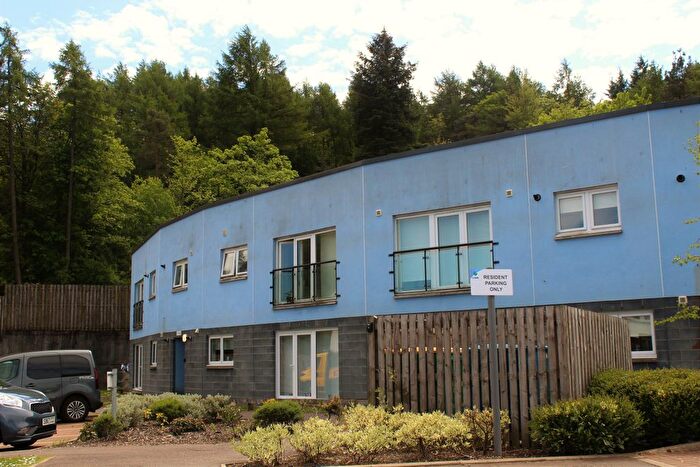 2 Bedroom Flat To Rent In Bluebell Walk, Cumbernauld, G67