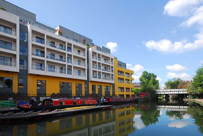 Studio To Rent In Oval Road, Camden, London, NW1