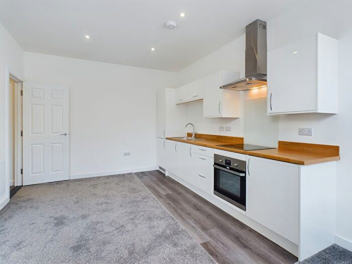 1 Bedroom Flat To Rent In Percy Street, Hull, HU2