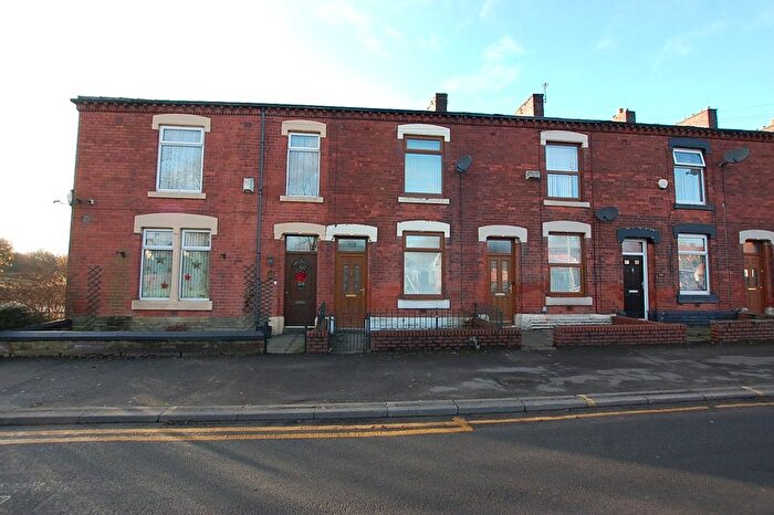 3 Bedroom Terraced House To Rent In Ashton Road, Oldham, Greater Manchester, OL8