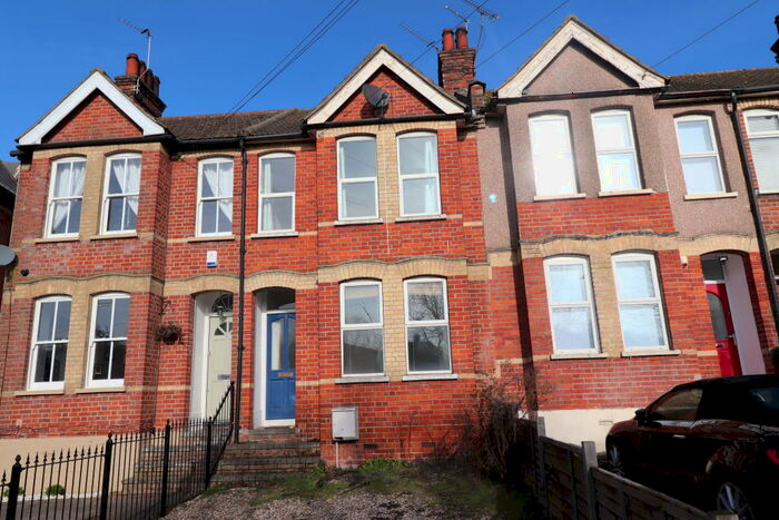 3 Bedroom House To Rent In Brentwood Station, CM14