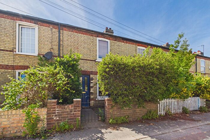 2 Bedroom Terraced House For Sale In Greens Road, Cambridge, CB4