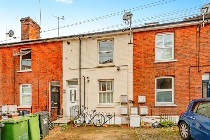 1 Bedroom Flat For Sale In Garlands Road, Redhill, RH1