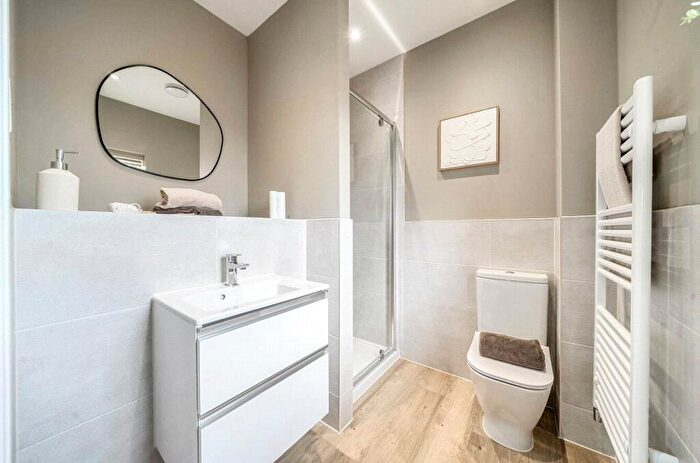 3 Bedroom End Of Terrace House For Sale In Colyton, Devon, EX24