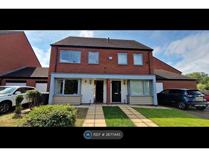 3 Bedroom Semi Detached House To Rent In Dudley Street, Bilston, WV14