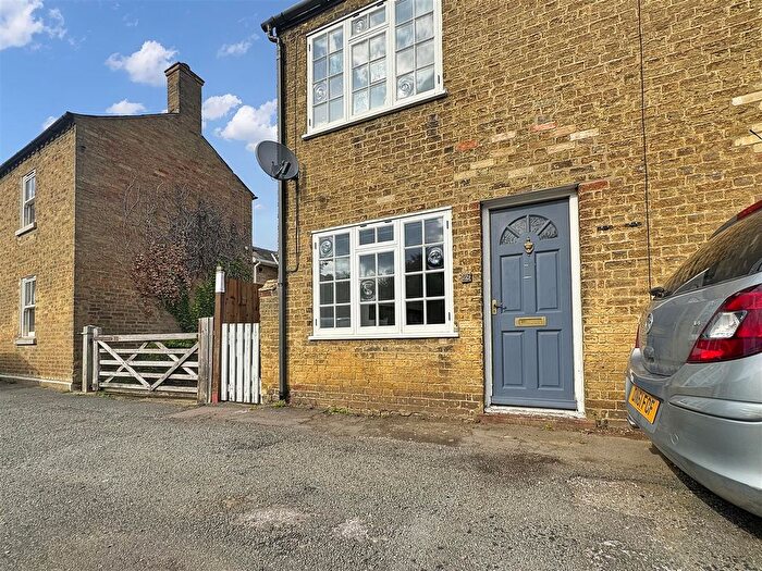 2 Bedroom End Of Terrace House To Rent In Margett Street, Cottenham, CB24
