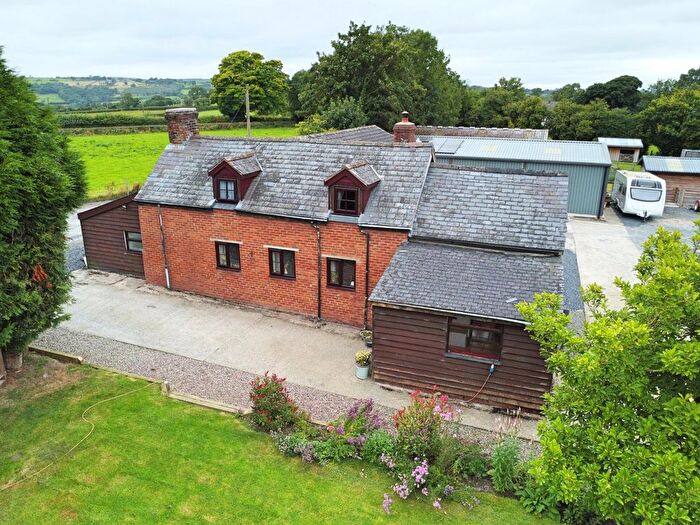 4 Bedroom Detached House For Sale In Adfa, Newtown, Powys, SY16
