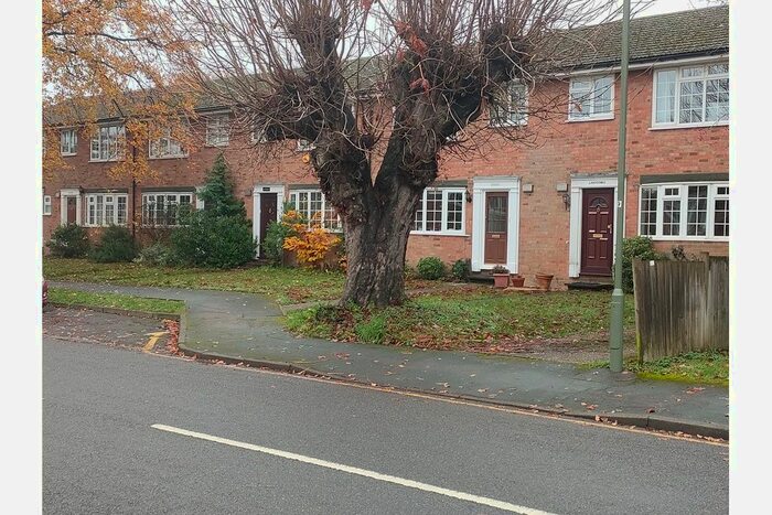 3 Bedroom Terraced House To Rent In Mount Hermon Road, Hook Heath, Woking, GU22