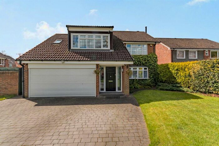 4 Bedroom Detached House To Rent In Highbury Road, Sutton Coldfield, B74
