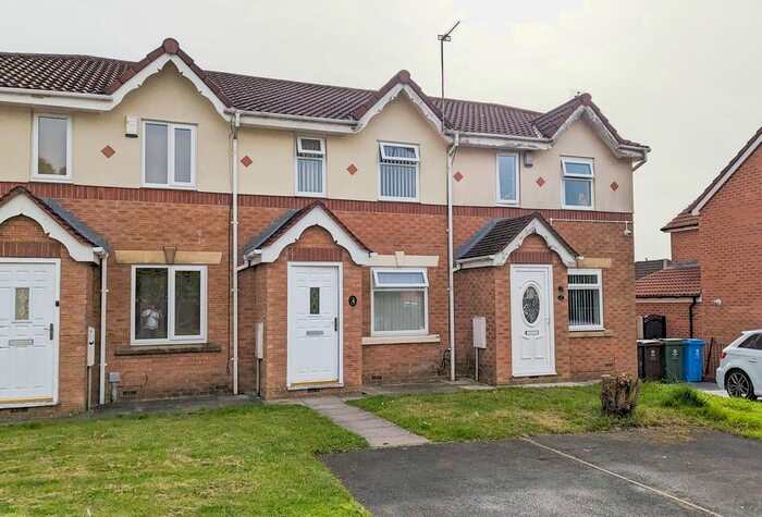 2 Bedroom Terraced House To Rent In Beacon Grove, Oldham, OL8