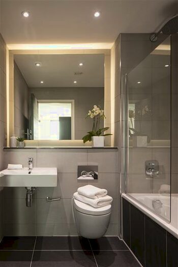 2 Bedroom Apartment To Rent In Burlington House Tariff Street Manchester, M1