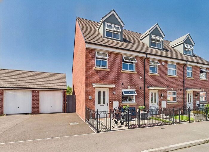 3 Bedroom Town House For Sale In Wendling Road, Kingsway, GL2