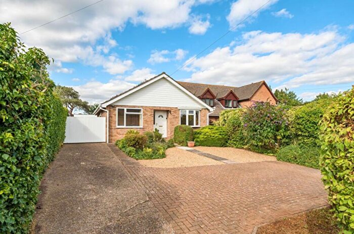 2 Bedroom Detached Bungalow To Rent In Cause End Road, Wootton, Bedford, MK43
