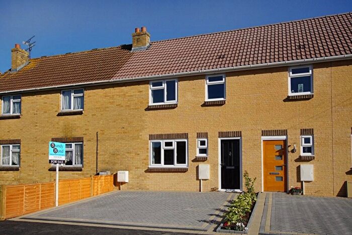 3 Bedroom Terraced House To Rent In Mead Road, Chipping Sodbury, BS37