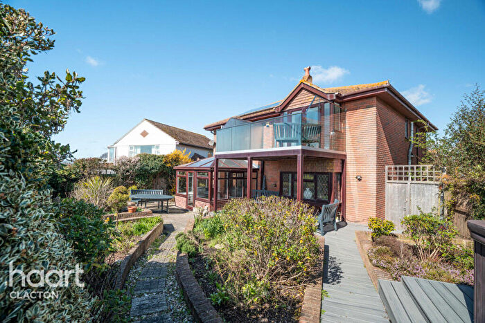 4 Bedroom Detached House For Sale In Naze Park Road, Walton On The Naze, CO14