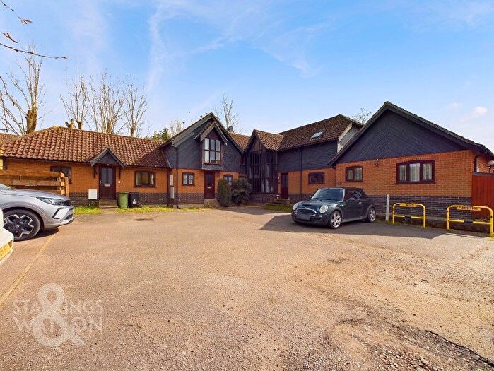 1 Bedroom Flat For Sale In Waveney Court, Stuston Road, Diss, Norfolk, IP22