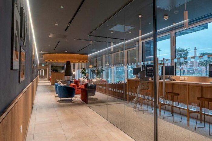 3 Bedroom Flat To Rent In Strand Street, Liverpool, L1