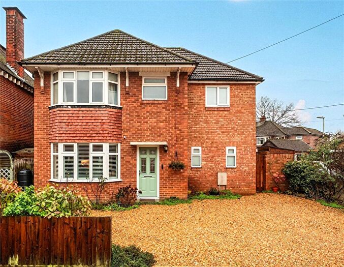 4 Bedroom Detached House For Sale In Tadfield Road, Romsey, Hampshire, SO51