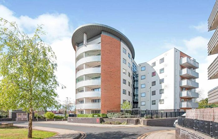 1 Bedroom Apartment To Rent In Apple Grove, Harrow, HA2