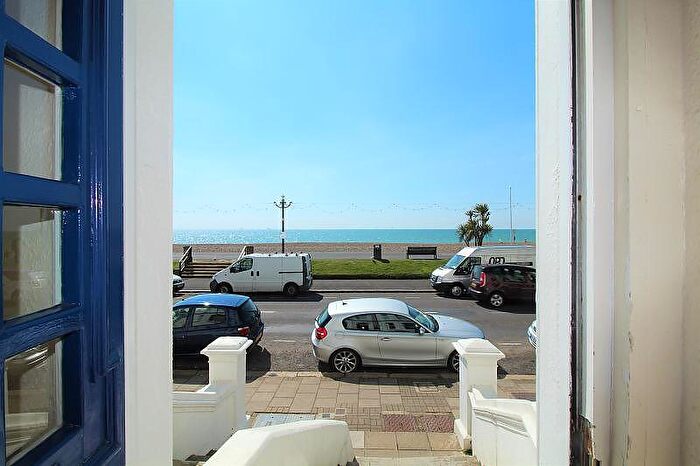 1 Bedroom Flat To Rent In - Marine Parade, Worthing, BN11