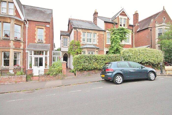 4 Bedroom Semi-Detached House To Rent In Divinity Road, Oxford, Oxford, Oxford, OX4