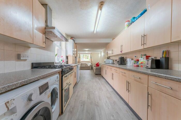 9 Bedroom Terraced House To Rent In Harrow Road, B29