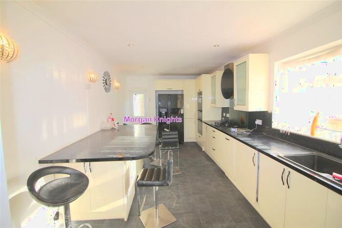 4 Bedroom Terraced House To Rent In Thorngrove Road, Upton Park, E13