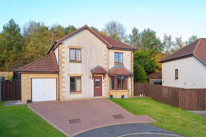 5 Bedroom Detached House For Sale In Chapmans Brae, West Lothian, EH48