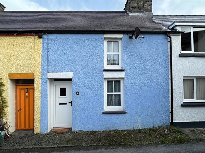 2 Bedroom House For Sale In Pretty Riverside Setting, Aberarth, Near To Aberaeron, SA46