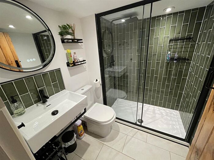 5 Bedroom Cottage For Sale In Broadway, Merriott - Annexe, TA16