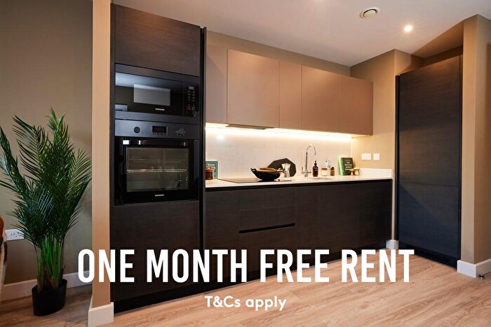 2 Bedroom Apartment To Rent In Boulevard Place, Hove, East Sussex, BN3