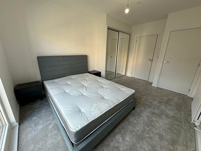 2 Bedroom Apartment To Rent In Shearwater Drive, Hendon Waterside, West Hendon, NW9