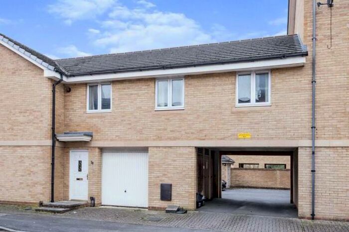 1 Bedroom House To Rent In Padstow Road, Swindon, SN2