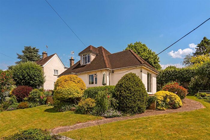 4 Bedroom Cottage For Sale In Blakewell Mead, Painswick, Stroud, GL6